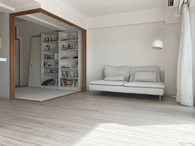 リビングが南向きで冬も暖かく、過ごしやすいです