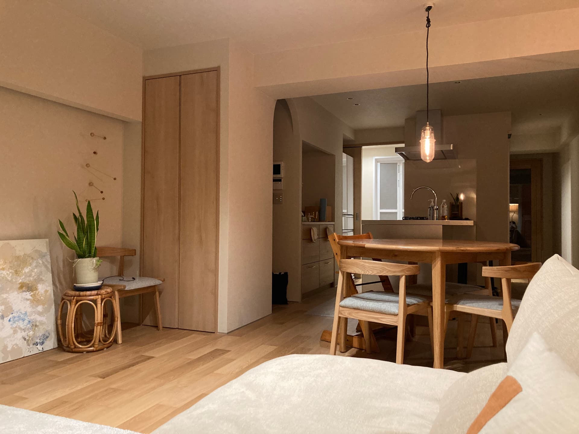 パントリー、WIC、リビング収納をつけました。回遊動線で暮らしやすいです。