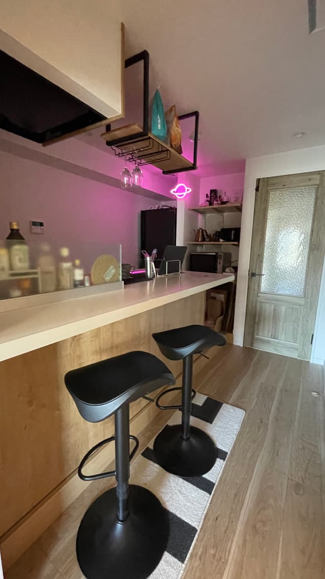 お部屋の中にBAR。