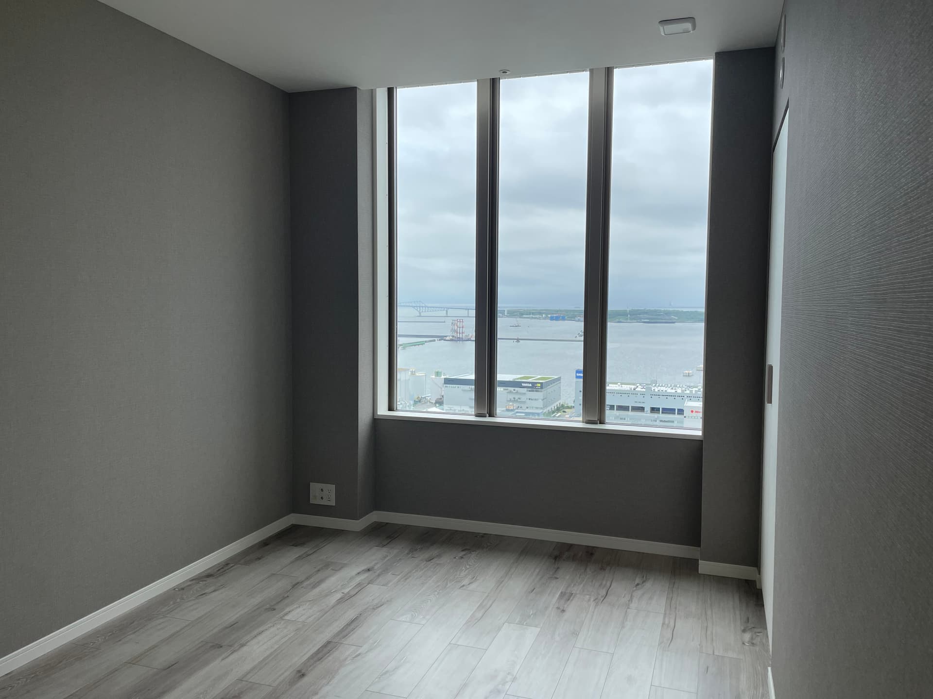 寝室からのオーシャンビュー。