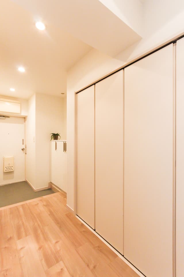 廊下にもクローゼットがあります。