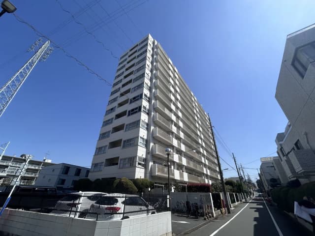 外観
最上階（13F）のお部屋です