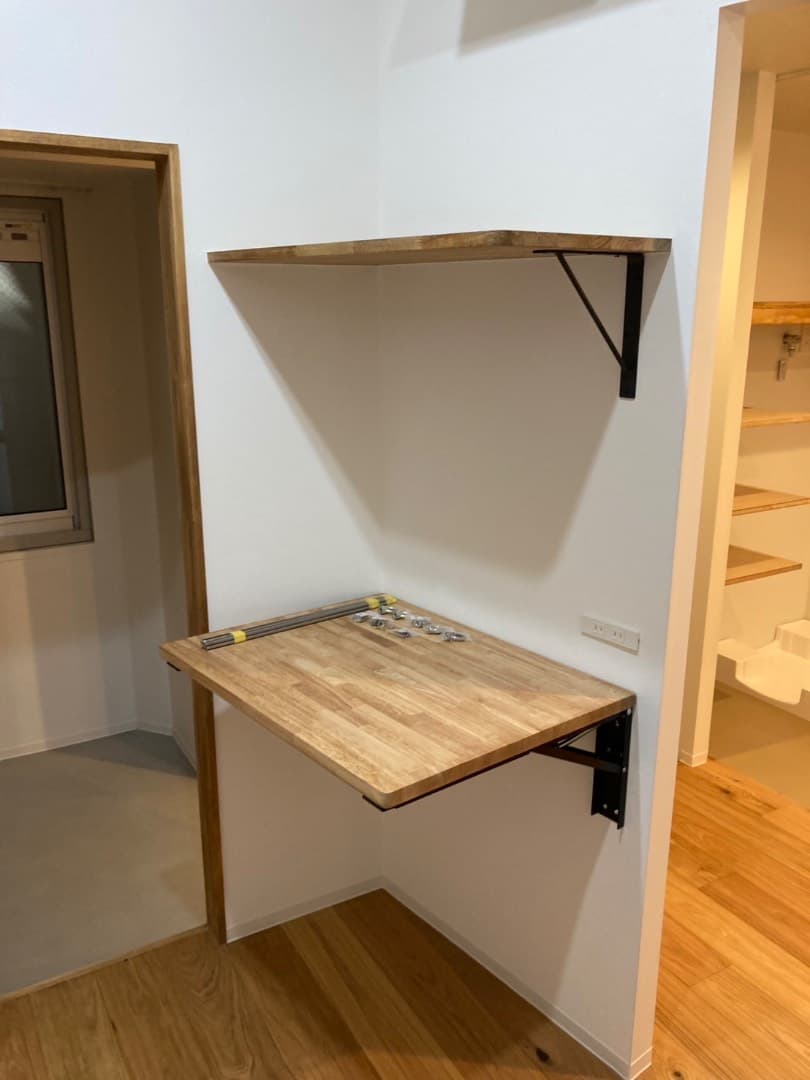 WICにも収納式のテーブル有り。