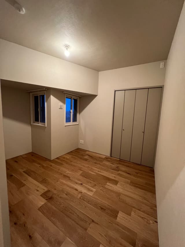 洋間2部屋も全て挽板フローリング
2部屋プラス書斎1部屋