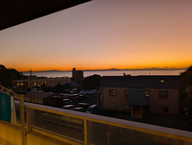 夏は花火が見れます。