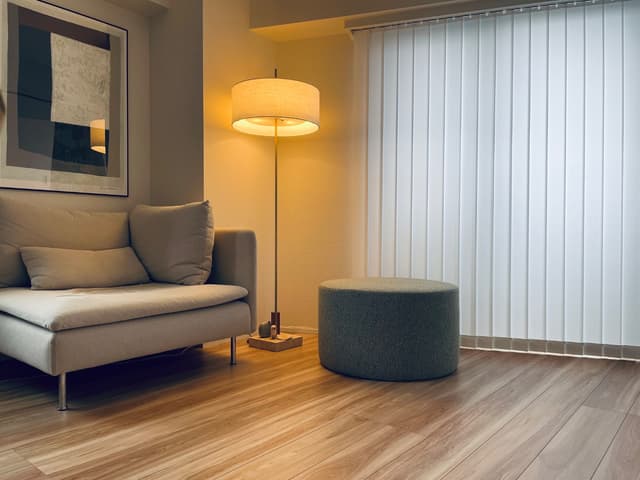 リビングにはオットマンを置けるスペースも確保できます。