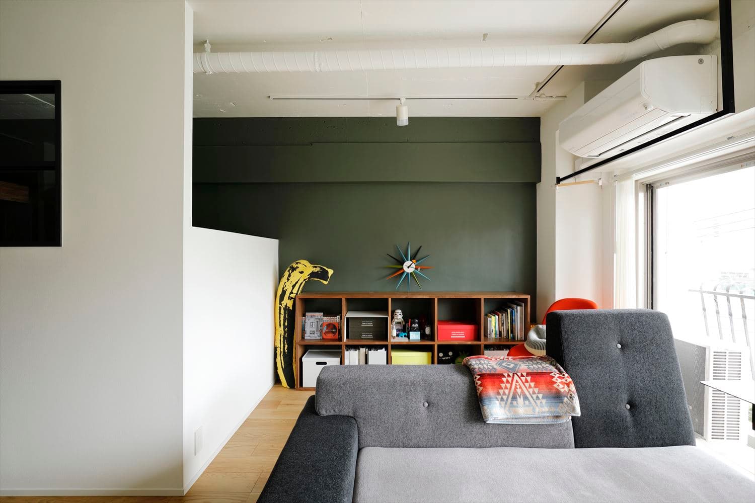 アクセントカラーでグリーンに塗装