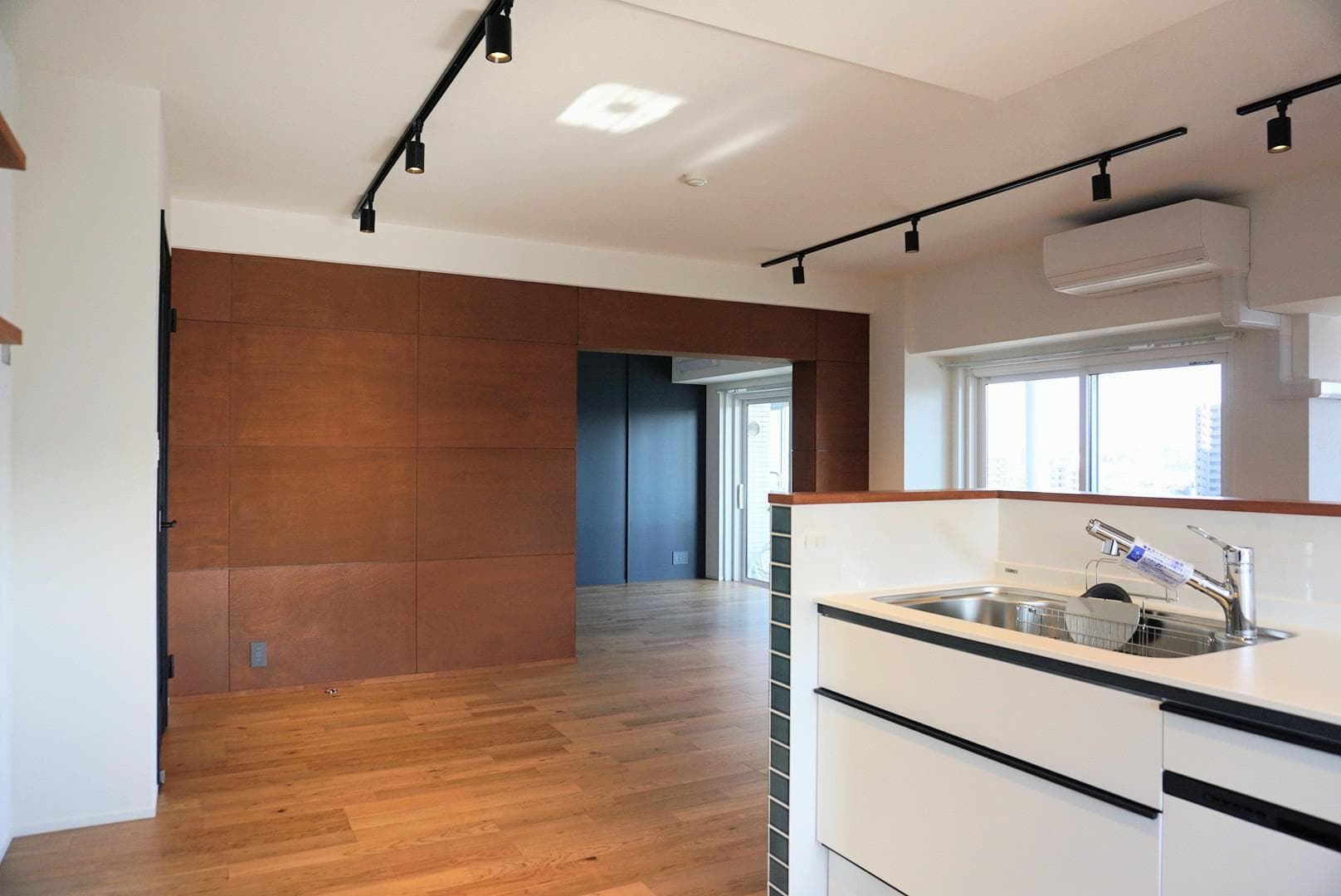 リビングの横にはサブリビングもあります。