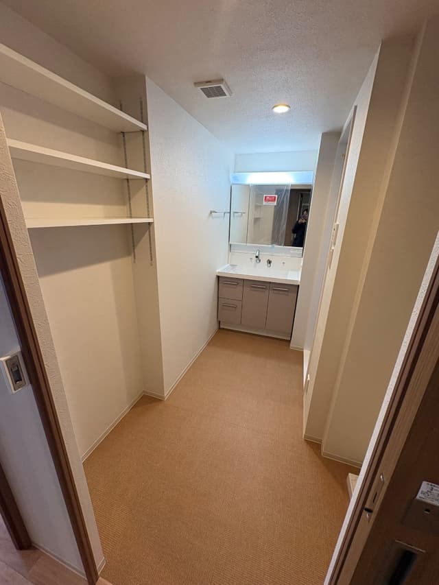 広くて嬉しい脱衣所。