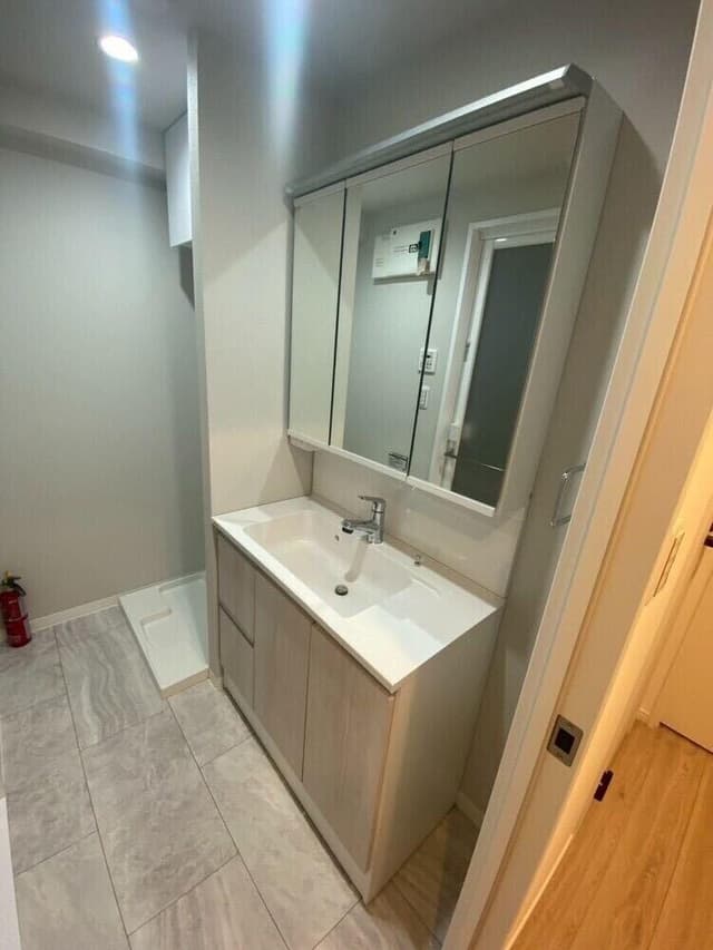 リビングも合わせて、2026/2/28にリノベ終わったばかりです。