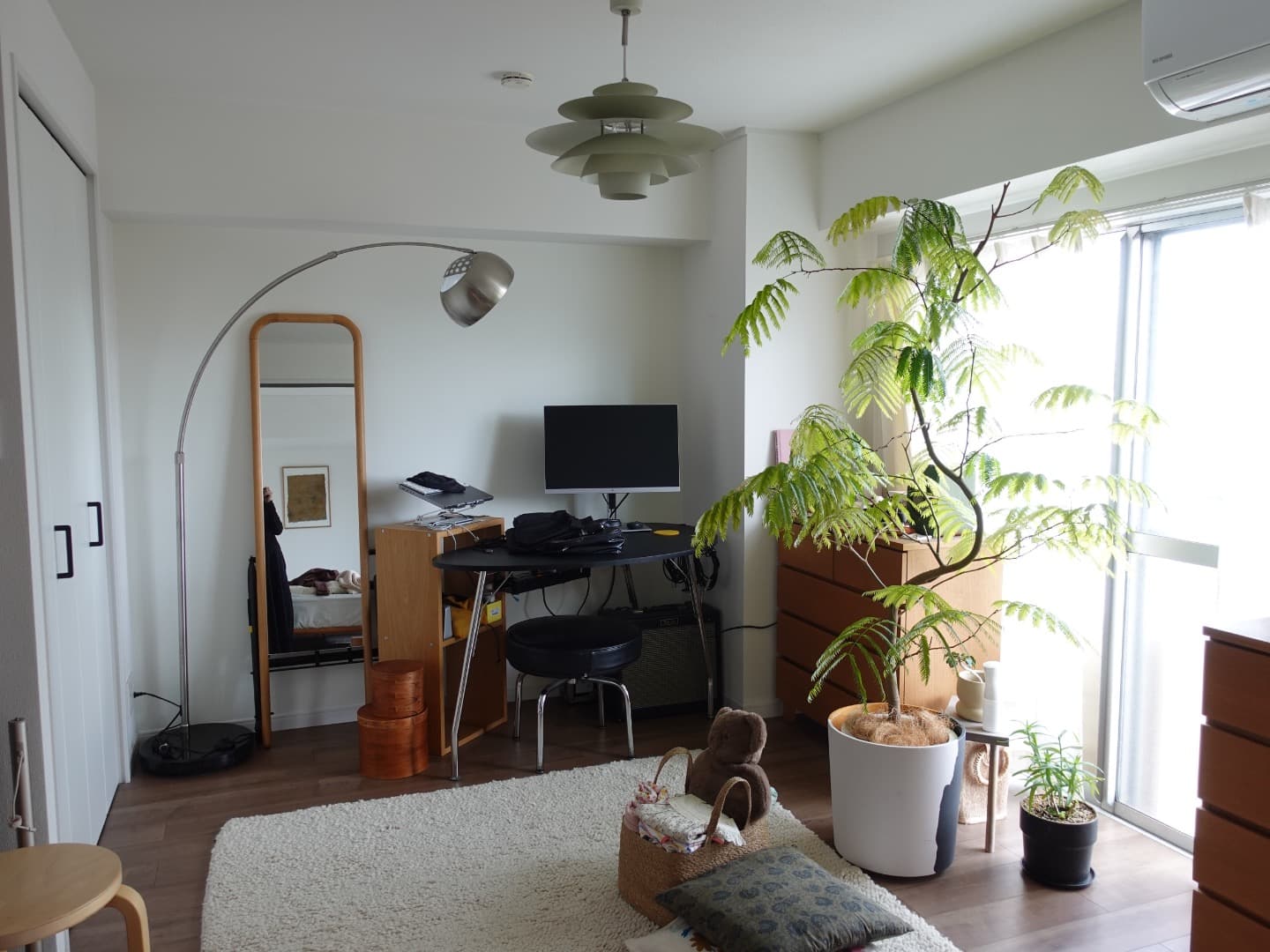 living
加工なしそのままの写真です。陽当たりバツグン。