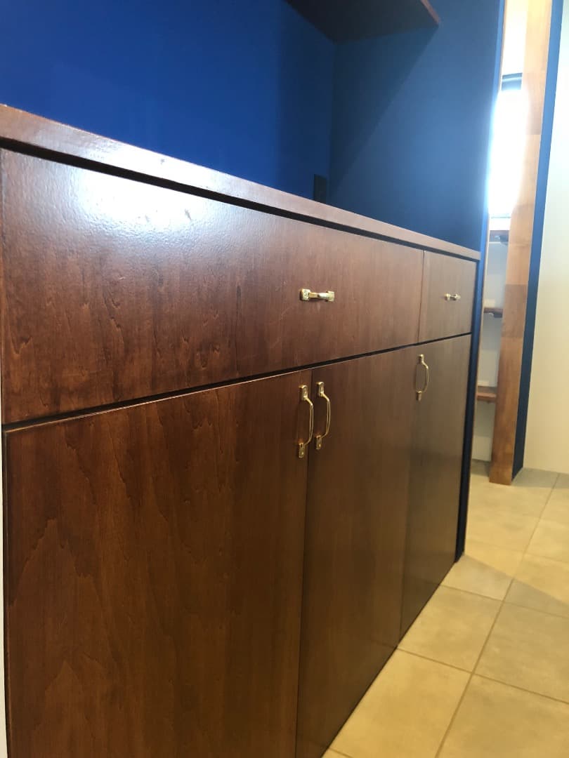 食器棚