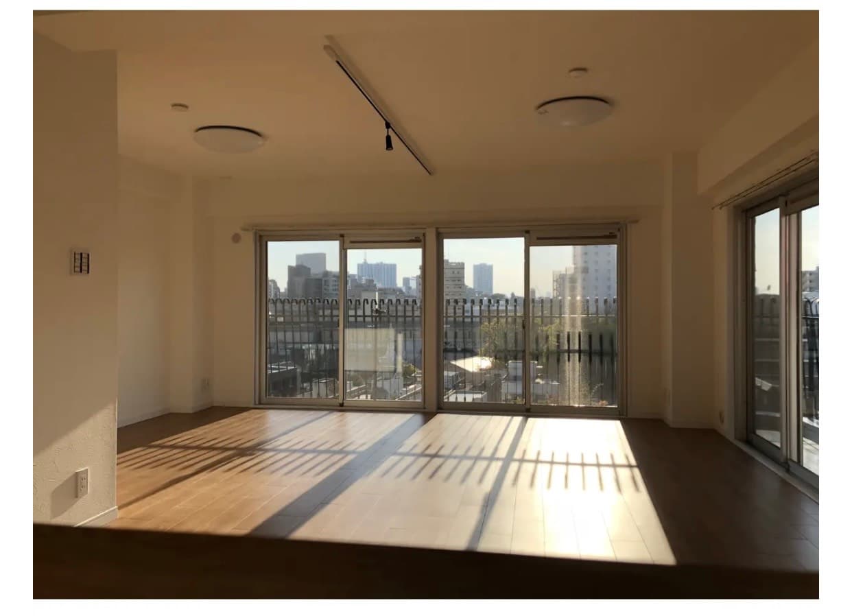 家具を入れる前のリビングです。