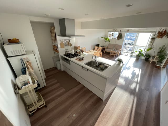 通気性がいいキッチン。お皿もよく乾く。