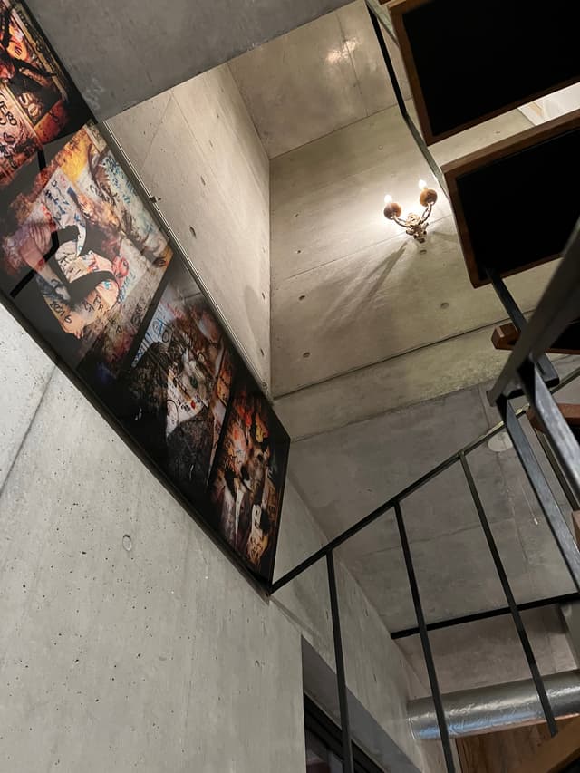 リビング階からみた階段部分。