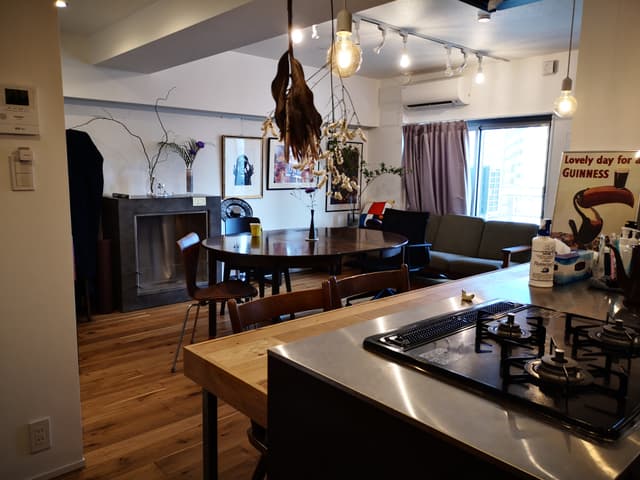 インターホンはカメラ付きなので安心です